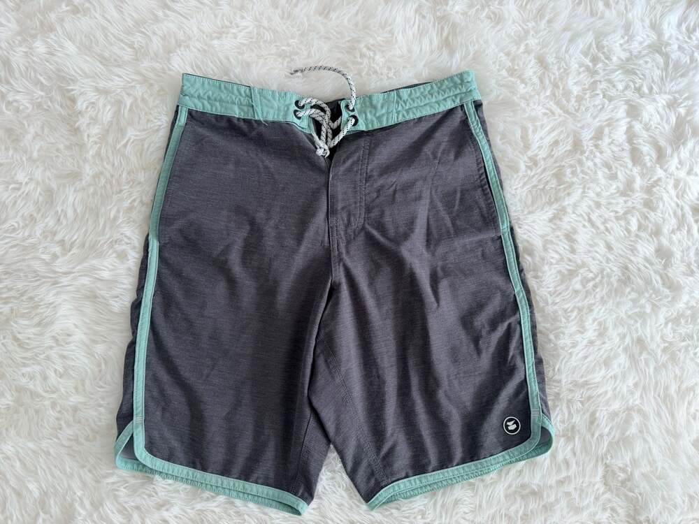 Jetty Grey and Mint Green Board Shorts Size 26